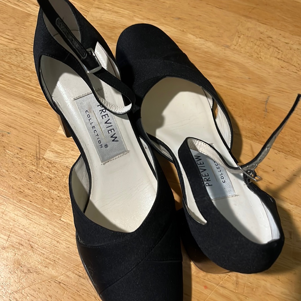 752 Guc Preview Collection Block Heel